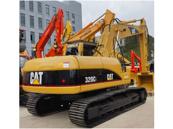 Escavadora de rastos CATERPILLAR 320CL