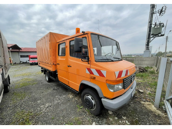 Caminhão com lona MERCEDES-BENZ Vario 614