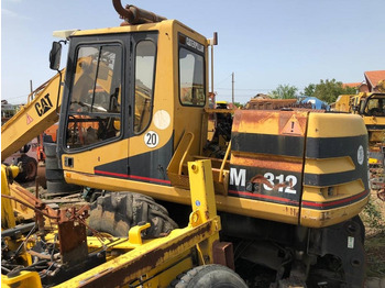 Escavadeira de rodas CATERPILLAR M312