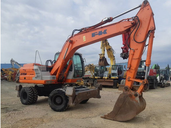 Escavadeira de rodas KOBELCO