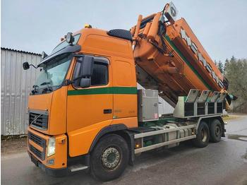 Caminhão limpa fossa VOLVO FH 500