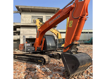 Locação de Hitachi ZAXIS120  Hitachi ZAXIS120: foto 2