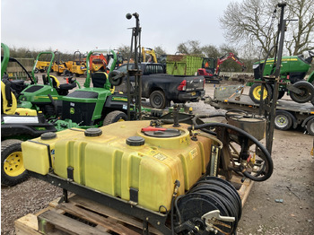 Equipamentos para jardinagem JOHN DEERE