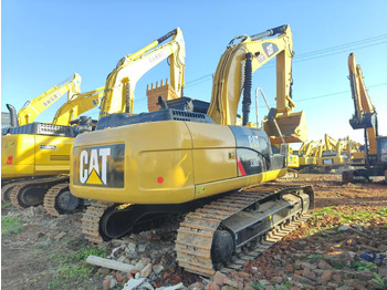 Escavadora de rastos CATERPILLAR 330D