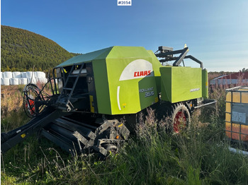 Máquina para produção de feno CLAAS