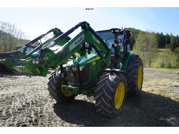 Trator 2019 John Deere 5125R w/ front loader: foto 5