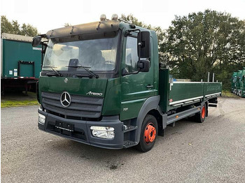 Caminhão MERCEDES-BENZ Atego