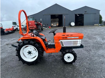 Mini trator KUBOTA B series