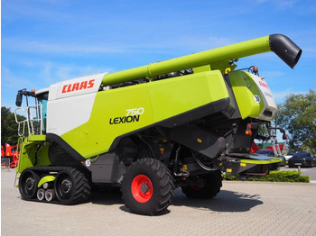 Locação de Claas Lexion 750TT + V900  Claas Lexion 750TT + V900: foto 2