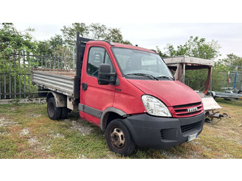 Furgão basculante IVECO Daily 35c12