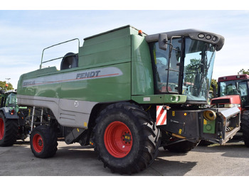 Ceifeira debulhadora FENDT C series