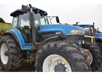 Trator New Holland 8670: foto 2