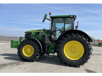 Trator JOHN DEERE 6R 215