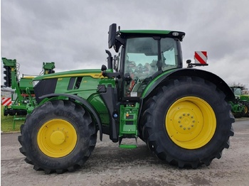 Trator JOHN DEERE 6R 215