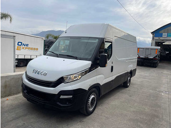 Furgão IVECO Daily