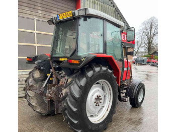 Locação de Massey Ferguson 6130 Speedshift tractoren Massey Ferguson 6130 Speedshift tractoren: foto 5