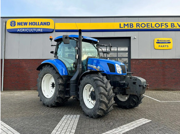 Locação de New Holland T6.140EC Electro command New Holland T6.140EC Electro command: foto 1