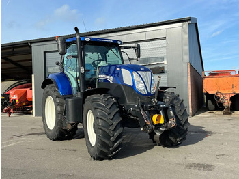 Trator NEW HOLLAND T7