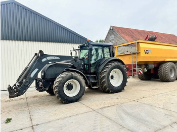 Trator VALTRA T151