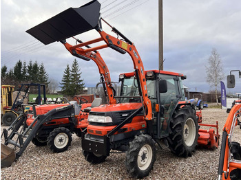 Mini trator KUBOTA