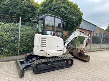 Locação de  CAT 302.7 DCR Mini excavator, 2 Buckets, TOP !!! CAT 302.7 DCR Mini excavator, 2 Buckets, TOP !!!: foto 4