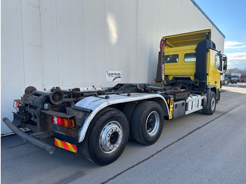 Locação de Mercedes-Benz Actros 2744 EEV 3 Pedale Retarder 20T Hacken  Mercedes-Benz Actros 2744 EEV 3 Pedale Retarder 20T Hacken: foto 3