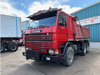 Caminhão basculante SCANIA R143