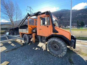 Caminhão basculante UNIMOG