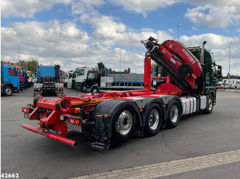 Locação de Volvo FM 460 8x4 TRIDEM Euro 6 32 Tonmeter laadkraan Volvo FM 460 8x4 TRIDEM Euro 6 32 Tonmeter laadkraan: foto 4