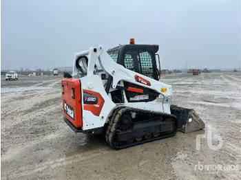 Mini carregadeira de esteiras BOBCAT T590: foto 3