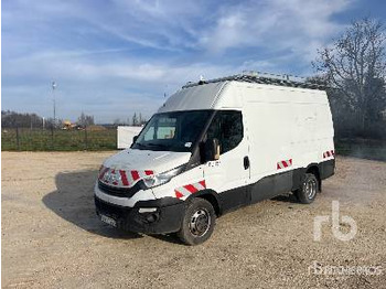 Furgão IVECO Daily