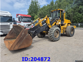 Carregadeira de rodas JCB 436