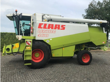 Ceifeira debulhadora CLAAS Lexion 460