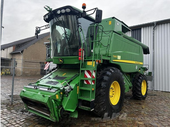 Ceifeira debulhadora JOHN DEERE T660