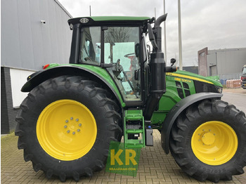 Trator JOHN DEERE 6120M