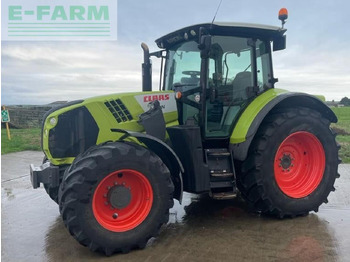 Trator CLAAS Arion 640