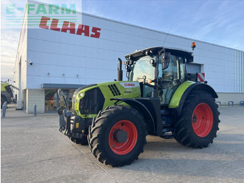 Trator CLAAS Arion 650