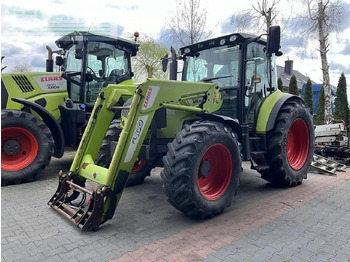 Trator CLAAS Arion 420