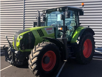 Trator CLAAS Arion 630