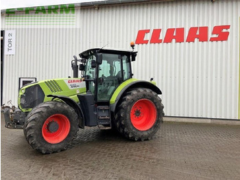 Trator CLAAS Arion 640