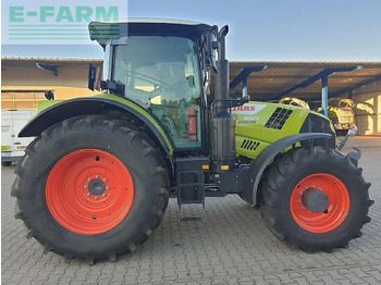 Trator CLAAS Arion 650