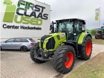 Trator CLAAS Arion 660