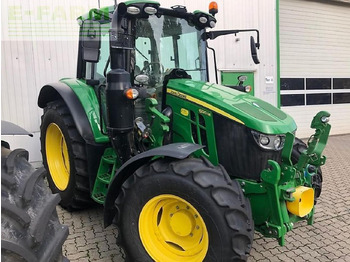 Trator JOHN DEERE 6120M