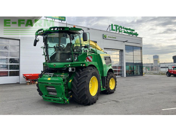 Picadora de forragem automotriz JOHN DEERE 8500