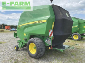 Enfardadeira de fardos quadrados JOHN DEERE