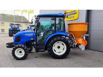 Trator NEW HOLLAND Boomer