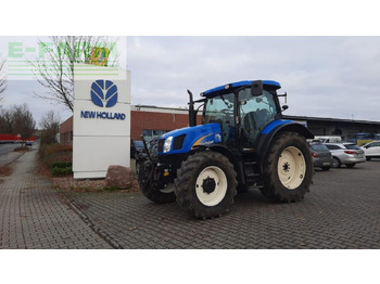 Trator NEW HOLLAND T6020