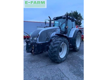 Trator VALTRA T172