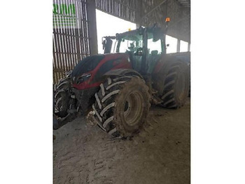 Trator VALTRA T214