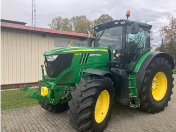 Trator JOHN DEERE 6210R